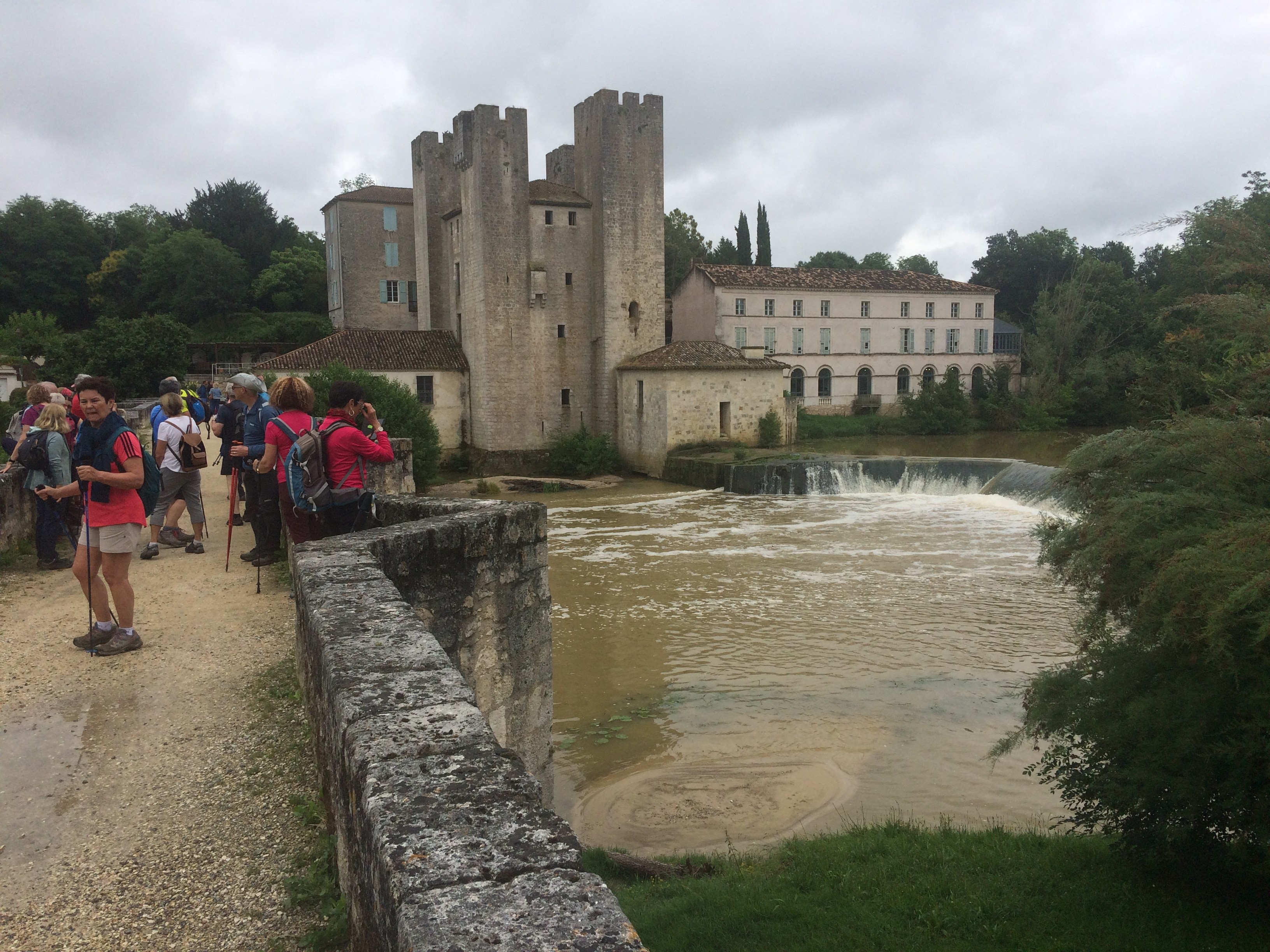 Toutes et tous sur le pont à BARBASTE